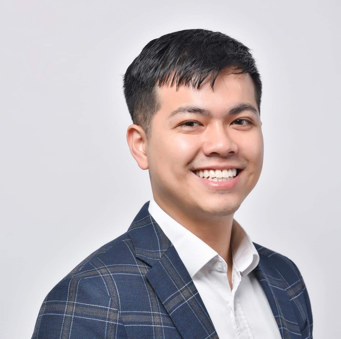 TRẦN QUANG MINH